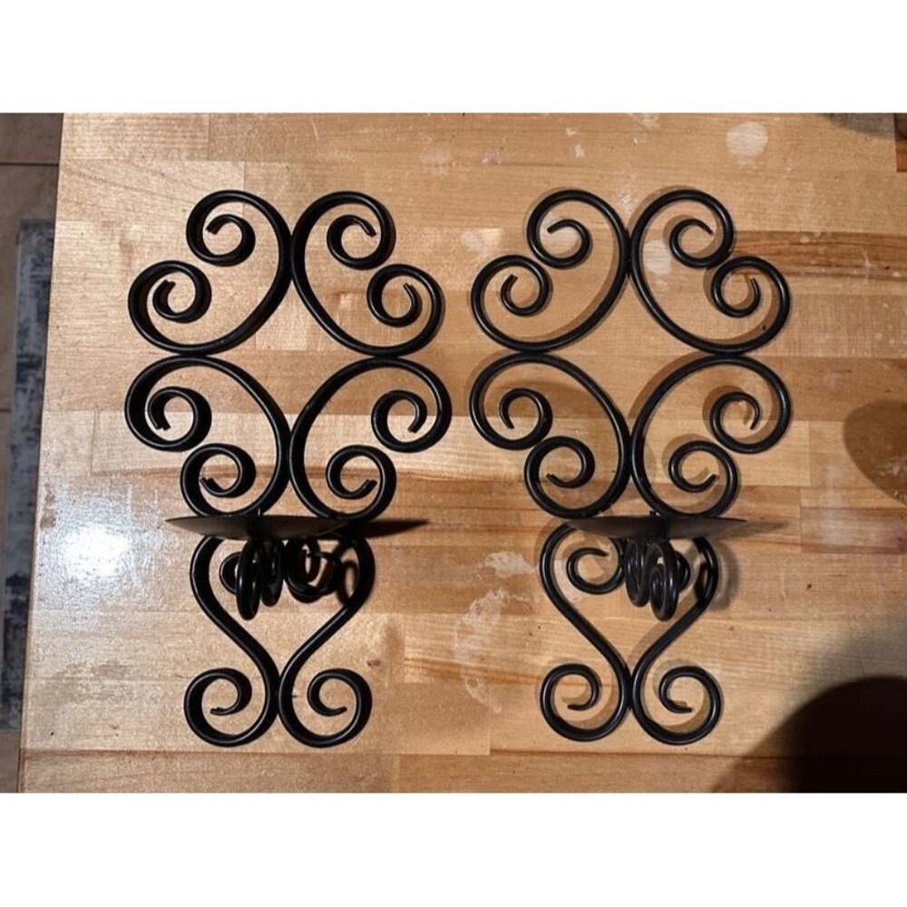 Vintage Black Metal Scroll Wall Pillar Teaghlight Votive Candle Holders
